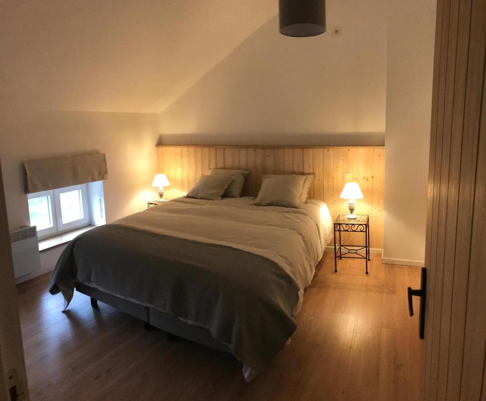 La Petite Maison Blanche Wanze 外观 照片