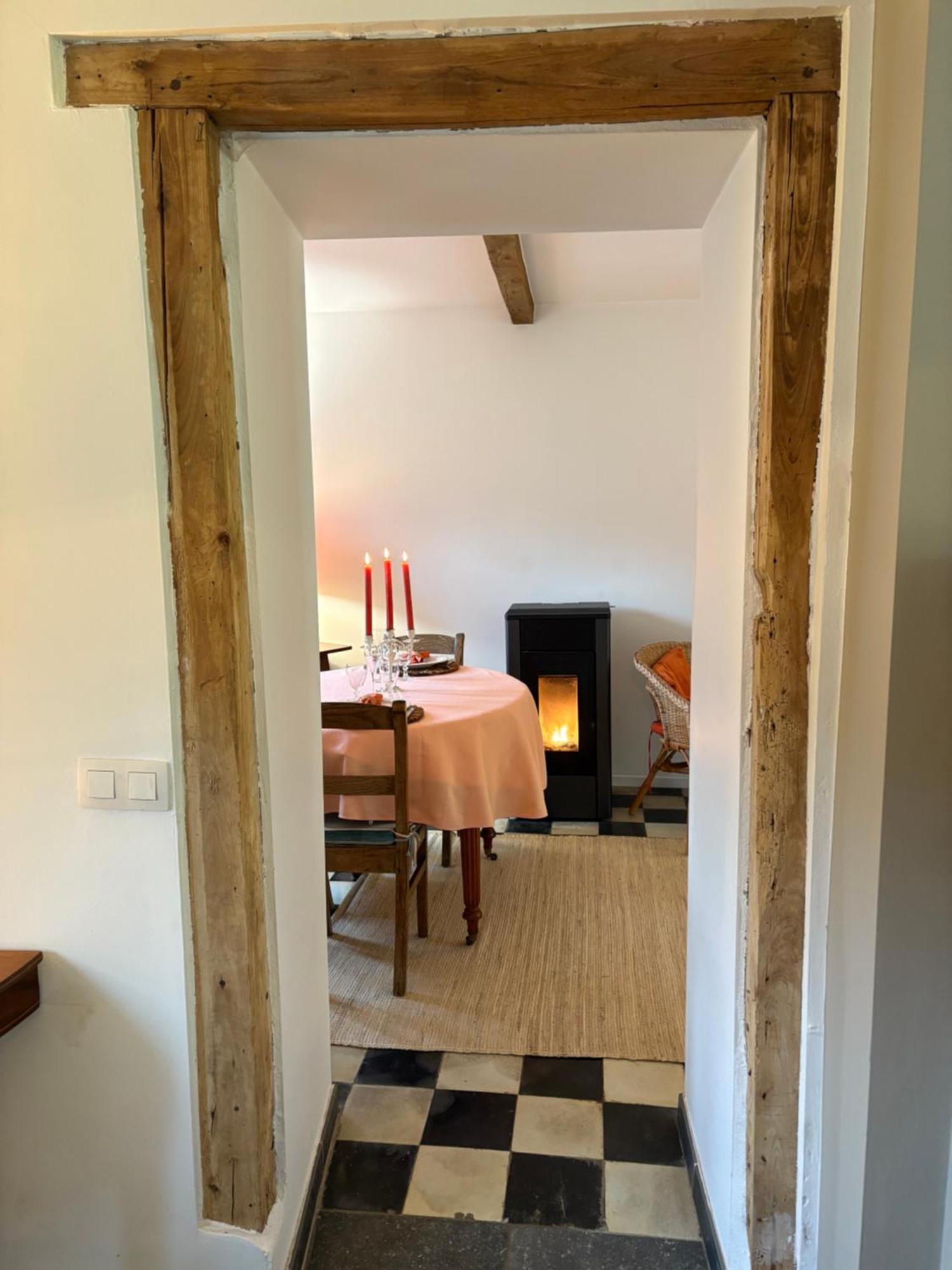La Petite Maison Blanche Wanze 外观 照片