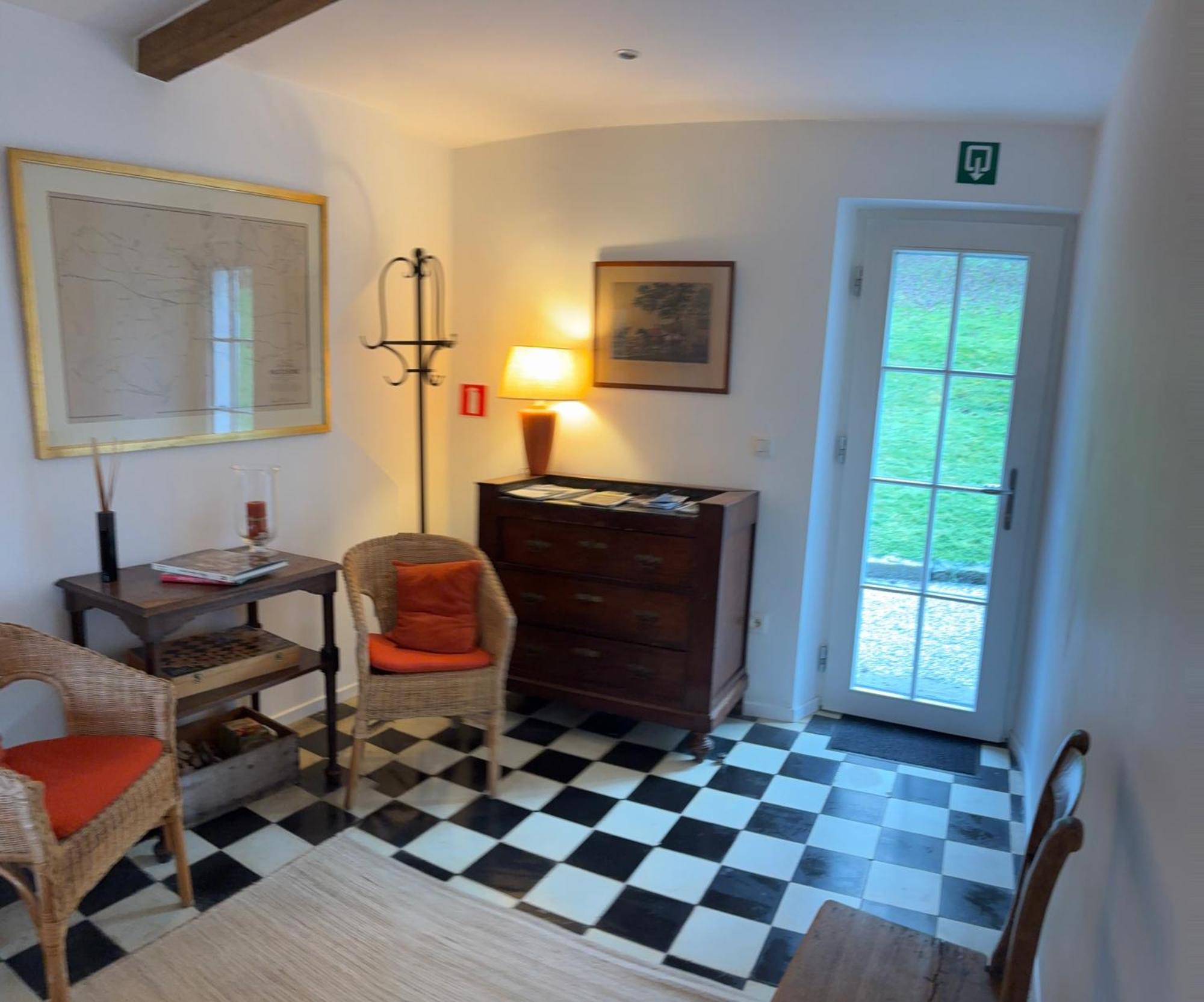 La Petite Maison Blanche Wanze 外观 照片