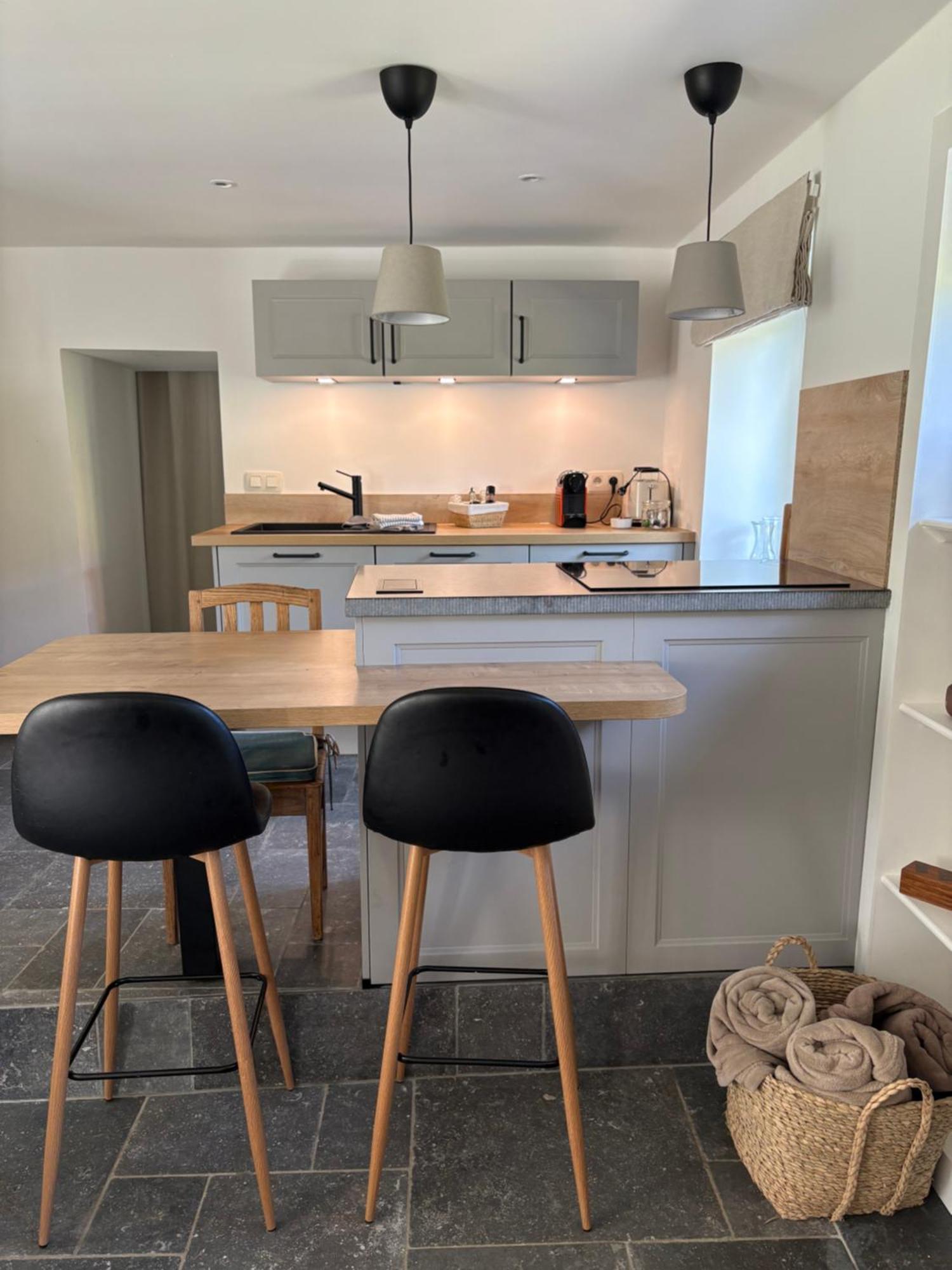 La Petite Maison Blanche Wanze 外观 照片